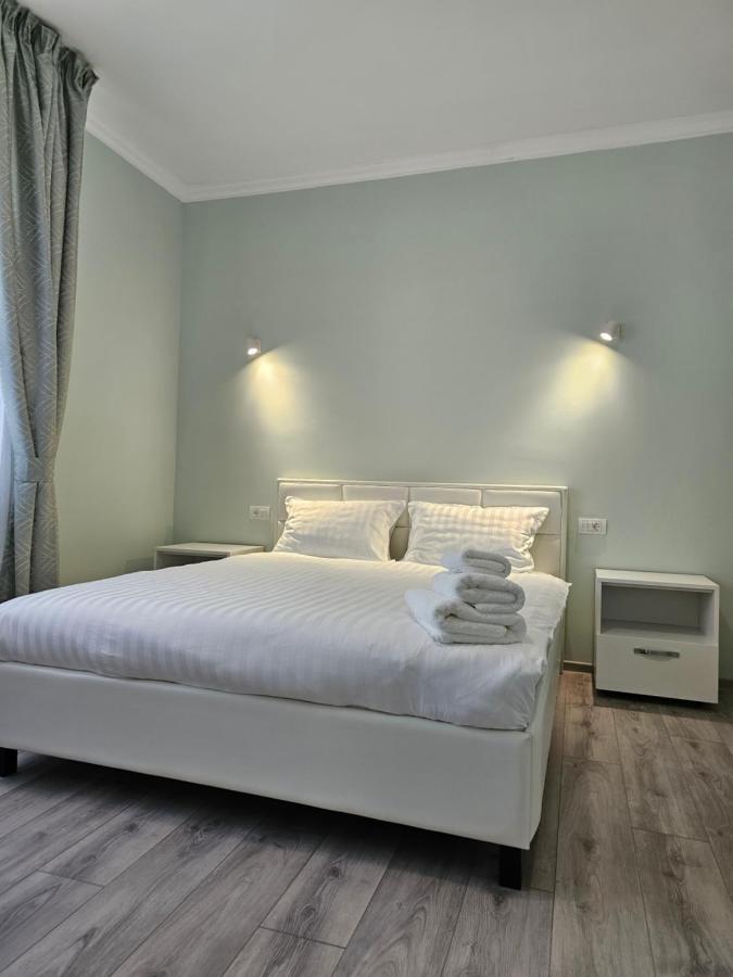 Bed and Breakfast Colt De Rai Hirtoape Экстерьер фото