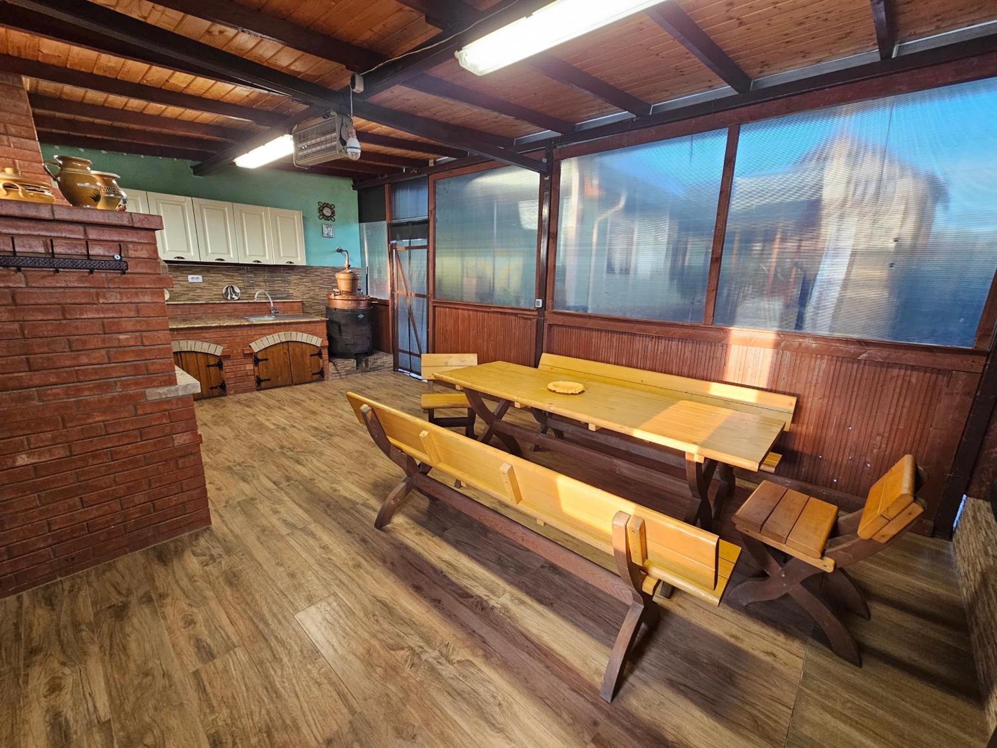 Bed and Breakfast Colt De Rai Hirtoape Экстерьер фото
